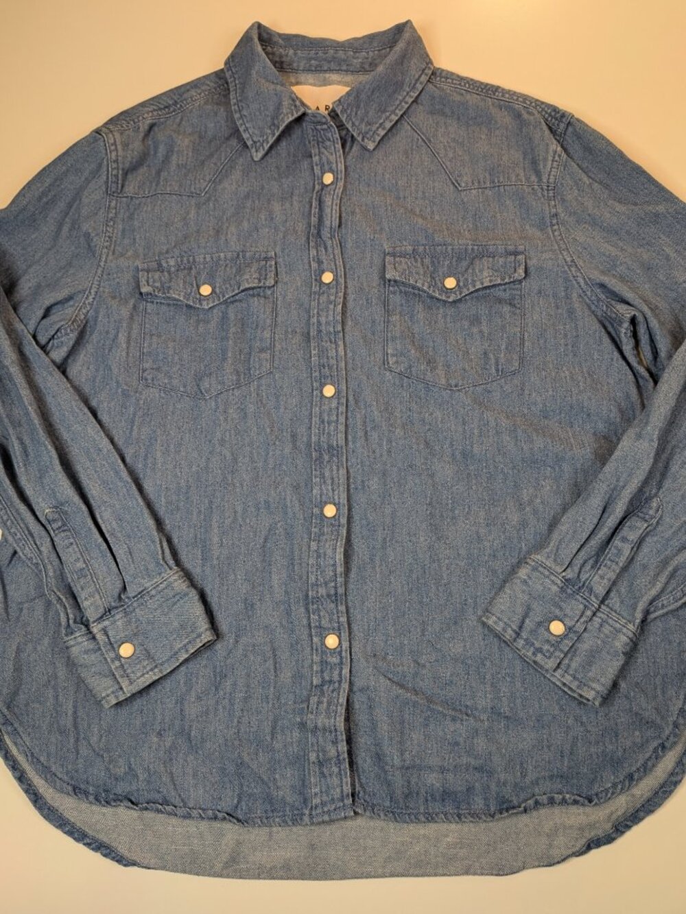 Lola River Women’s Medium Blue Denim Chambray Button Down Shirt Western Long Sle
